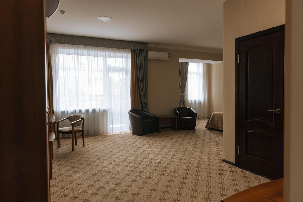 Medeu Hotel คอสตาเนย์ ภายนอก รูปภาพ