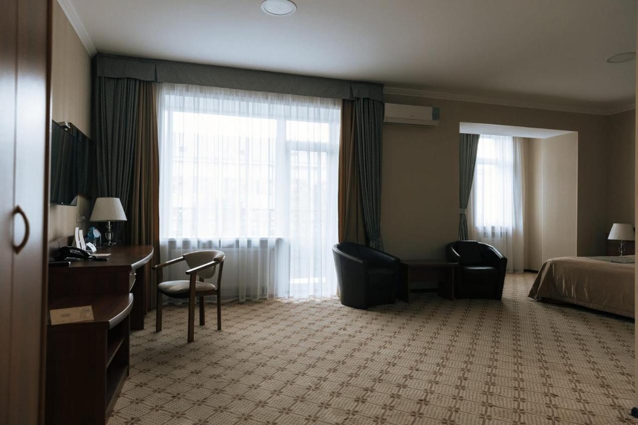 Medeu Hotel คอสตาเนย์ ภายนอก รูปภาพ