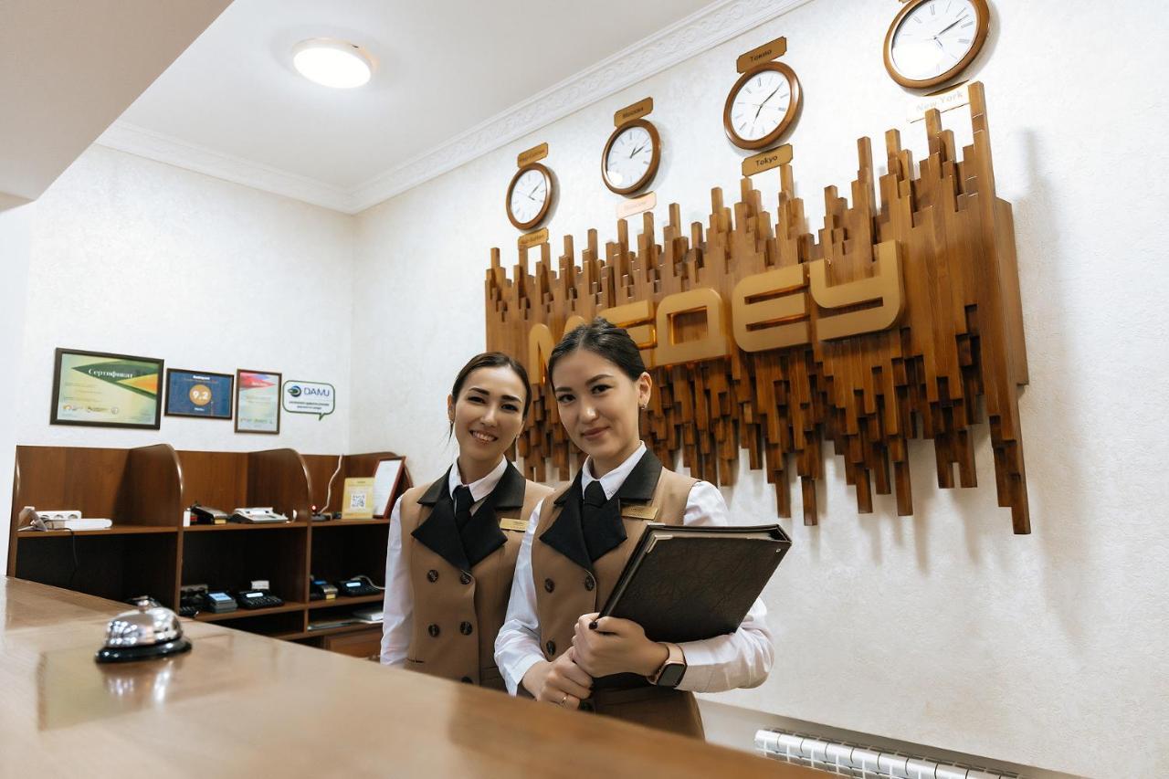 Medeu Hotel คอสตาเนย์ ภายนอก รูปภาพ