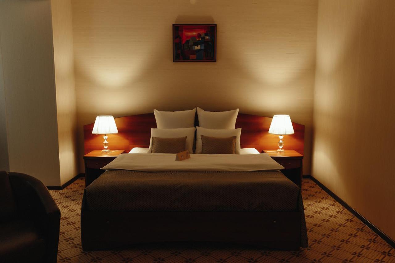 Medeu Hotel คอสตาเนย์ ภายนอก รูปภาพ
